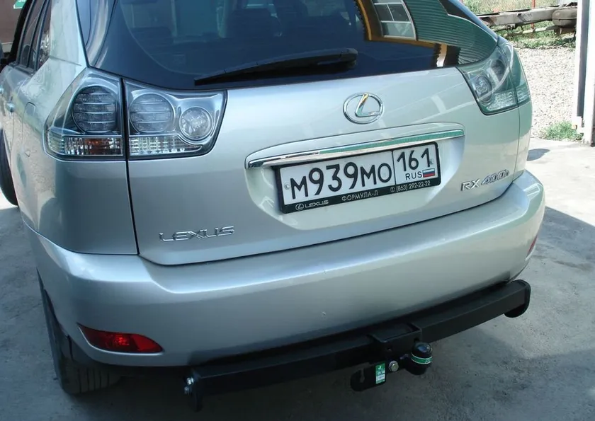 Фаркоп Лидер-Плюс для Toyota Highlander II 2007-2010. Фланцевое крепление. Артикул L101-FC