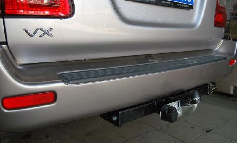 Фаркоп Лидер-Плюс для Lexus LX 470 1997-2007. Фланцевое крепление. Артикул L104-F