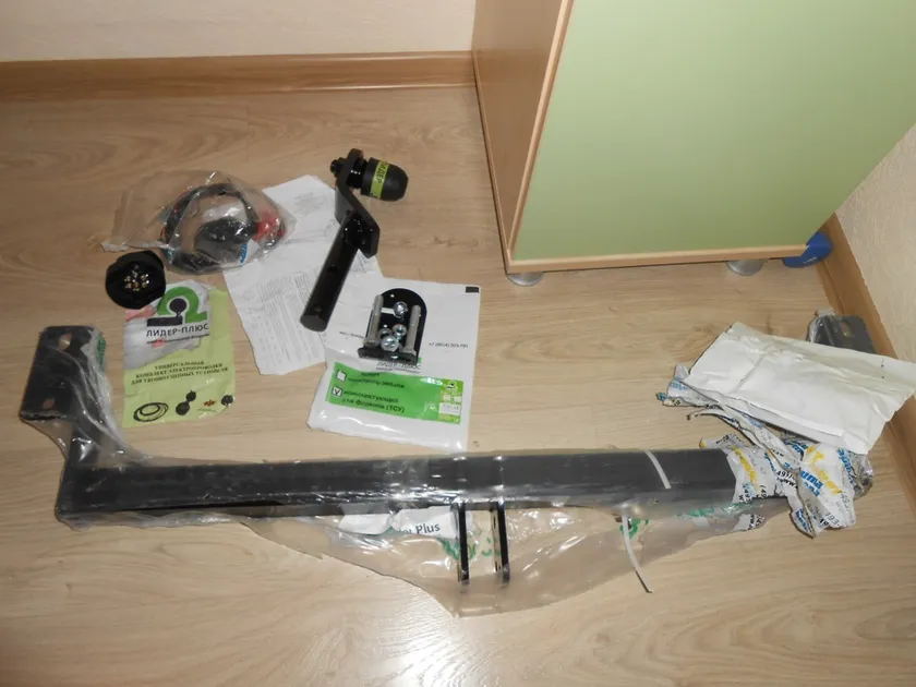 Фаркоп Лидер-Плюс для Toyota RAV4 II 2000-2006. Артикул T101-AE Фаркоп Лидер-Плюс для Toyota RAV4 II 2000-2006. Артикул T101-AE