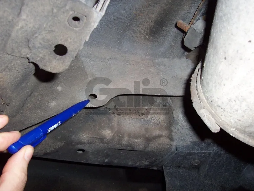 Фаркоп Galia оцинкованный для Renault Scenic I 1996-2003. Артикул R016A Фаркоп Galia оцинкованный для Renault Scenic I 1996-2003. Артикул R016A