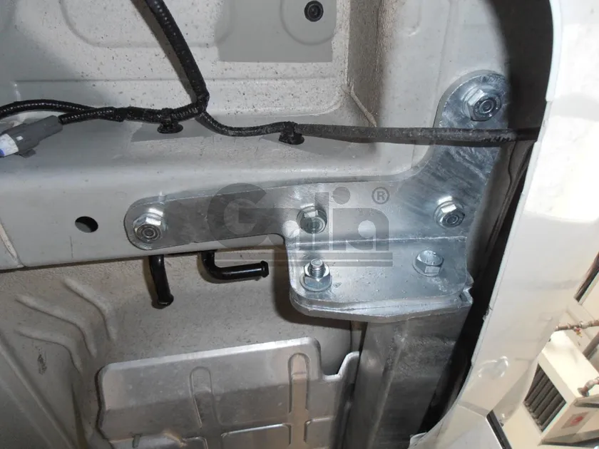 Фаркоп Galia оцинкованный для Suzuki Grand Vitara III 5-дв. 2005-2015. Быстросъемный крюк. Артикул S097C Фаркоп Galia оцинкованный для Suzuki Grand Vitara III 5-дв. 2005-2015. Быстросъемный крюк. Артикул S097C