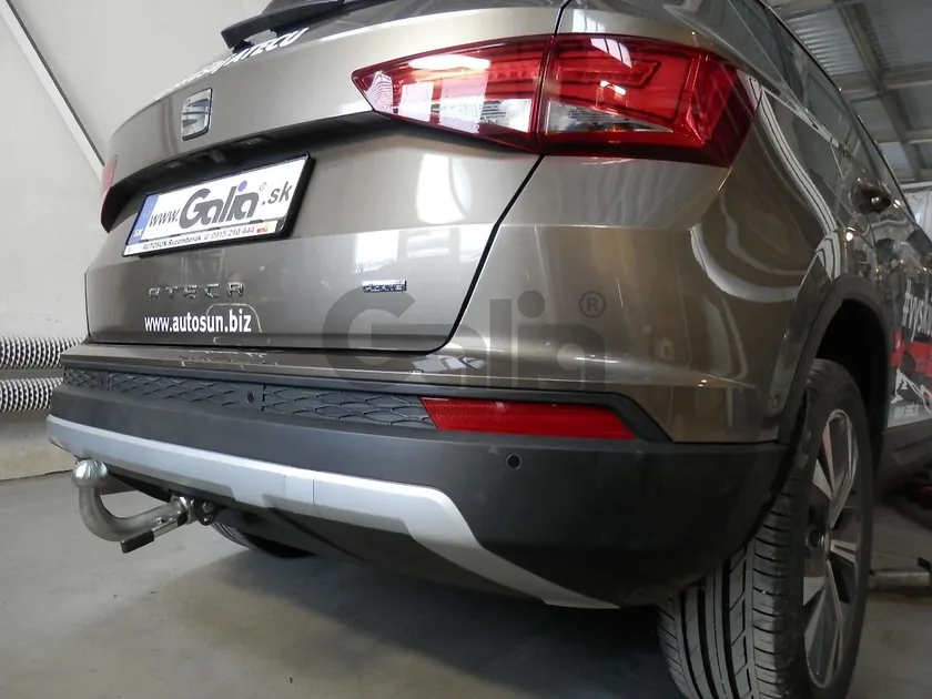 Фаркоп Galia оцинкованный для Seat Ateca 2016-2025. Быстросъемный крюк. Артикул S119C Фаркоп Galia оцинкованный для Seat Ateca 2016-2025. Быстросъемный крюк. Артикул S119C