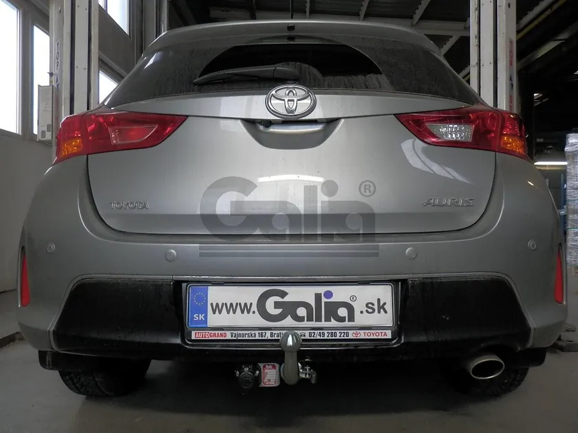 Фаркоп Galia оцинкованный для Toyota Auris I хэтчбек 2007-2012. Артикул T056A Фаркоп Galia оцинкованный для Toyota Auris I хэтчбек 2007-2012. Артикул T056A