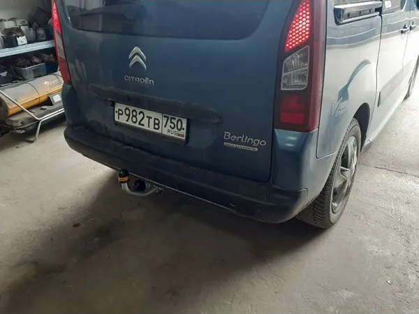 Фаркоп Мотодор для Citroen Berlingo II (L1,L2 длина базы 4380/4680 мм) 2008-2019. Артикул 91601-A