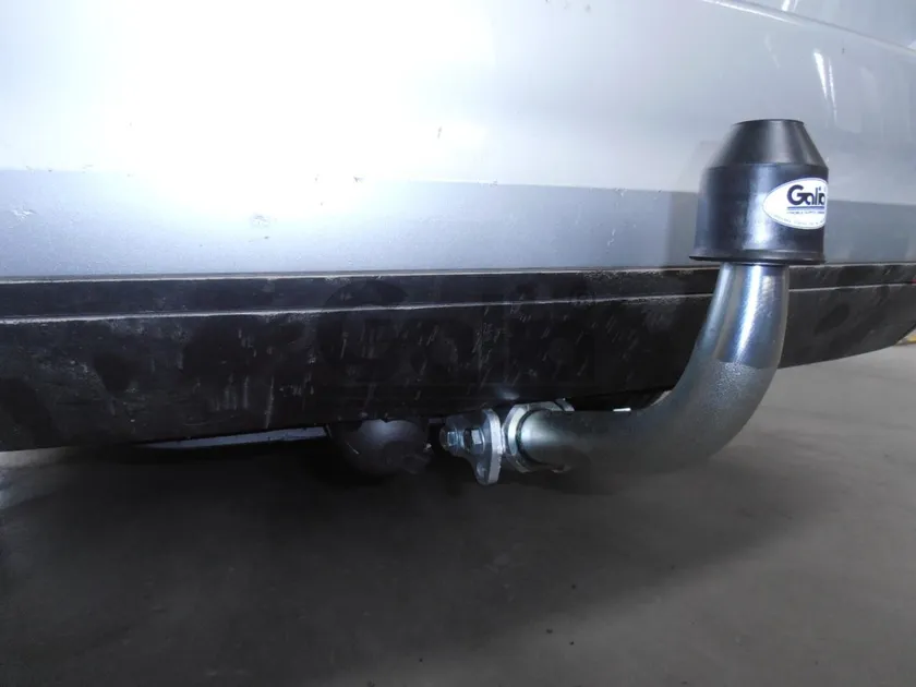 Фаркоп Galia оцинкованный для Volkswagen Golf V, VI универсал 2007-2012. Артикул V066A Фаркоп Galia оцинкованный для Volkswagen Golf V, VI универсал 2007-2012. Артикул V066A