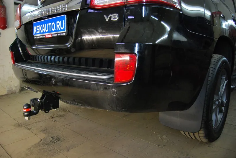 Фаркоп Oris (ранее Bosal) для Toyota Land Cruiser J200 2007-2021. Артикул 3010-E Фаркоп Oris (ранее Bosal) для Toyota Land Cruiser J200 2007-2021. Артикул 3010-E