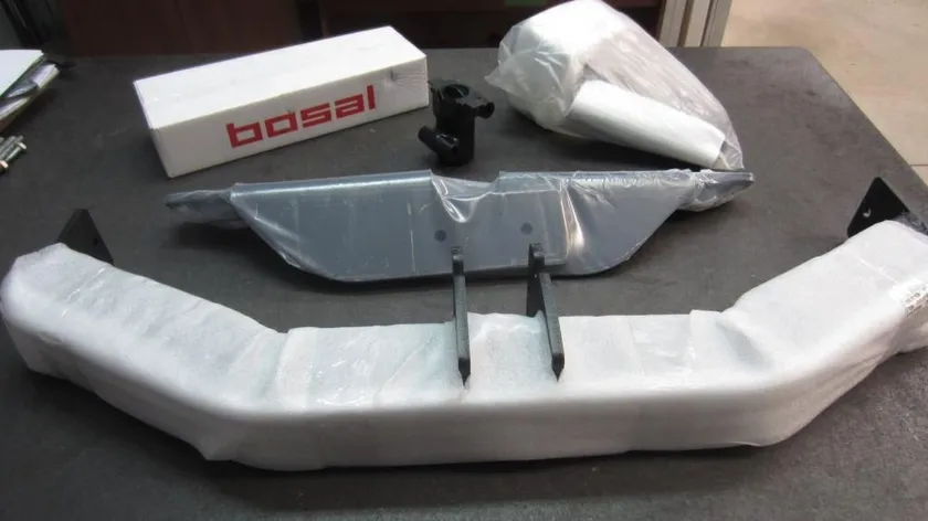 Фаркоп Oris (ранее Bosal) для Lexus GX 460 до рестайлинга 2009-2013 с нержавеющей накладкой. Быстросъемный крюк. Артикул 3082-AK41 Фаркоп Oris (ранее Bosal) для Lexus GX 460 до рестайлинга 2009-2013 с нержавеющей накладкой. Быстросъемный крюк. Артикул 3082-AK41