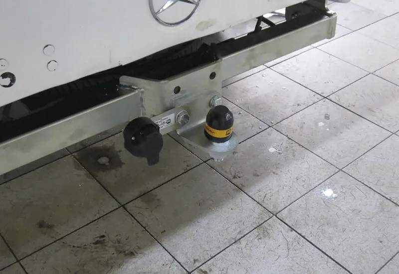 Фаркоп ZincaR оцинкованный для Mercedes-Benz Sprinter W906 (шасси) 2006-2018 оцинк. шар. Артикул ZM202FE