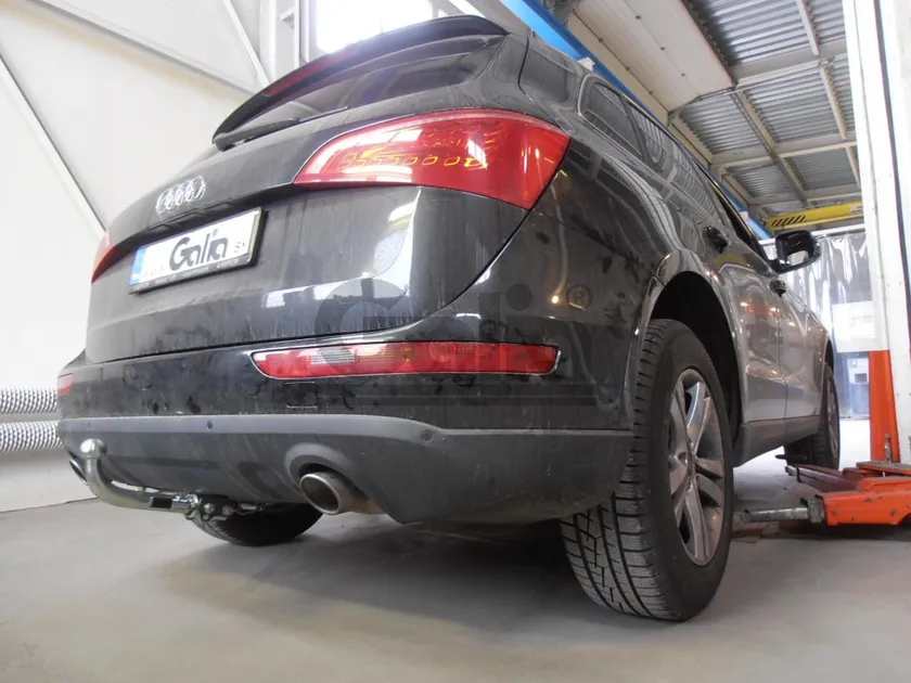 Фаркоп Galia оцинкованный для Audi Q5 2008-2012. Быстросъемный крюк. Артикул A046C Фаркоп Galia оцинкованный для Audi Q5 2008-2012. Быстросъемный крюк. Артикул A046C