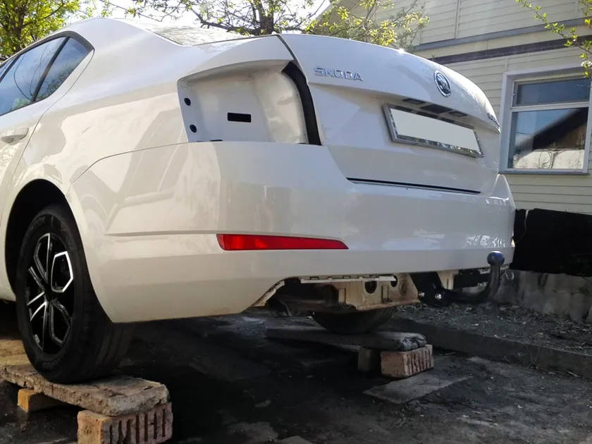 Фаркоп AvtoS для Skoda Octavia A7 универсал 2013-2020. Артикул SK 10 Фаркоп AvtoS для Skoda Octavia A7 универсал 2013-2020. Артикул SK 10