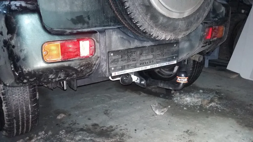 Фаркоп AvtoS для Suzuki Jimny III 1998-2006. Артикул SZ 09