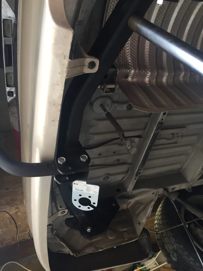 Фаркоп AvtoS для Toyota Alphard II 2008-2014. Артикул TY 39 Фаркоп AvtoS для Toyota Alphard II 2008-2014. Артикул TY 39