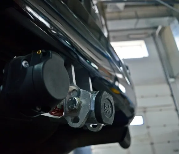 Фаркоп Galia оцинкованный для Toyota Land Cruiser Prado 120 2002-2009. Быстросъемный крюк. Артикул T065C Фаркоп Galia оцинкованный для Toyota Land Cruiser Prado 120 2002-2009. Быстросъемный крюк. Артикул T065C