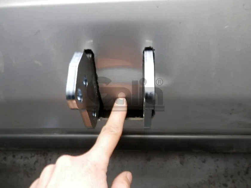 Фаркоп Galia оцинкованный для Jeep Cherokee KL 2013-2025. Артикул J013A Фаркоп Galia оцинкованный для Jeep Cherokee KL 2013-2025. Артикул J013A