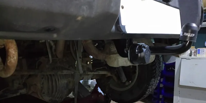 Фаркоп Лидер-Плюс для SsangYong Korando II 1996-2006. Артикул S203-A Фаркоп Лидер-Плюс для SsangYong Korando II 1996-2006. Артикул S203-A