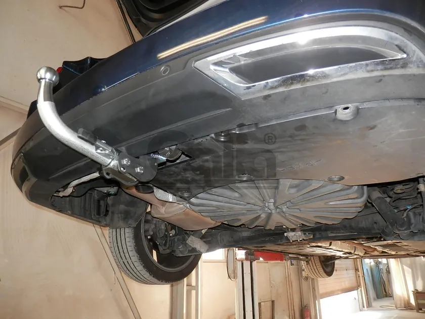 Фаркоп Galia оцинкованный для Renault Talisman универсал 2016-2022. Артикул R102A Фаркоп Galia оцинкованный для Renault Talisman универсал 2016-2022. Артикул R102A