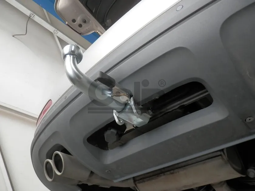 Фаркоп Galia оцинкованный для Audi Q3 I 2011-2018. Артикул V069A Фаркоп Galia оцинкованный для Audi Q3 I 2011-2018. Артикул V069A