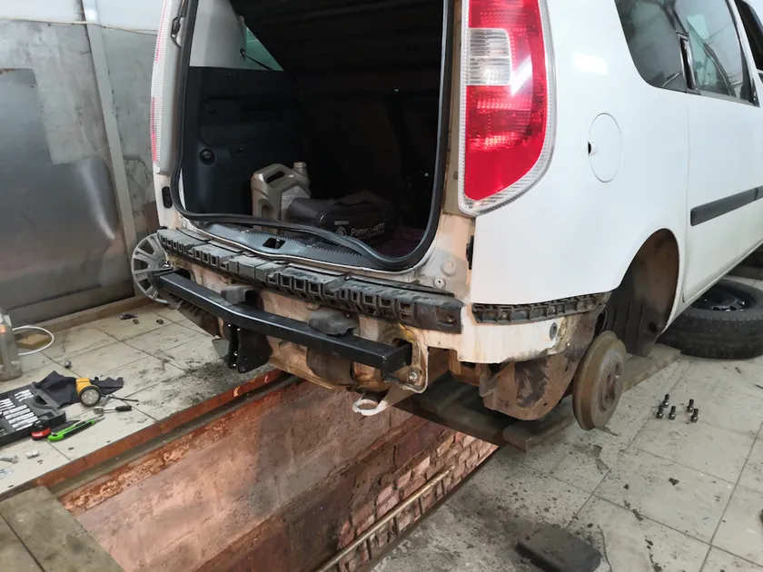 Фаркоп Oris (ранее Bosal) для Skoda Roomster минивэн 2006-2015. Артикул 1920-A Фаркоп Oris (ранее Bosal) для Skoda Roomster минивэн 2006-2015. Артикул 1920-A