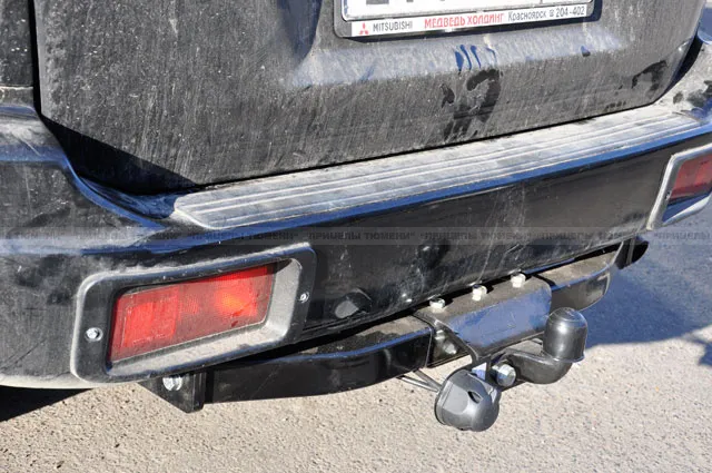 Фаркоп Oris (ранее Bosal) для Mitsubishi Montero Sport I 1998-2008. Фланцевое крепление. Артикул 4126-F Фаркоп Oris (ранее Bosal) для Mitsubishi Montero Sport I 1998-2008. Фланцевое крепление. Артикул 4126-F