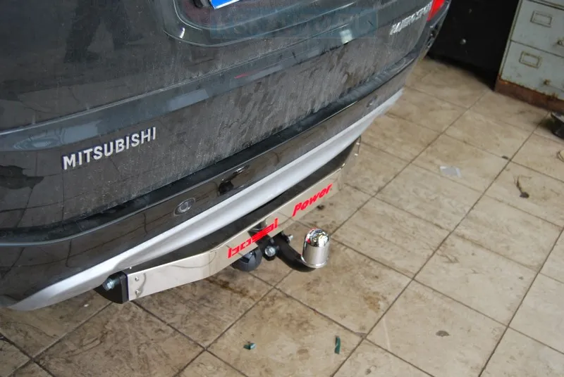 Фаркоп Oris (ранее Bosal) для Mitsubishi Pajero Sport III до рестайлинга 2016-2020 (с декор. пластиной). Артикул 4167-ABP Фаркоп Oris (ранее Bosal) для Mitsubishi Pajero Sport III до рестайлинга 2016-2020 (с декор. пластиной). Артикул 4167-ABP