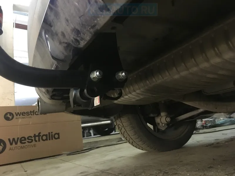 Фаркоп Oris (ранее Bosal) для BMW X1 F48 2015-2025. Артикул 4757-A