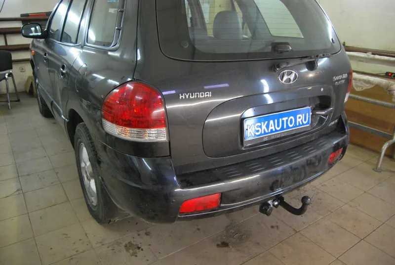 Фаркоп AvtoS для Hyundai Santa Fe I 2001-2006. Артикул HY 18