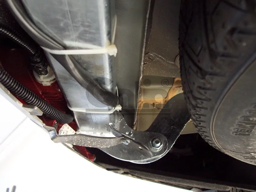 Фаркоп Galia оцинкованный для Peugeot 5008 2009-2017. Артикул C051A Фаркоп Galia оцинкованный для Peugeot 5008 2009-2017. Артикул C051A