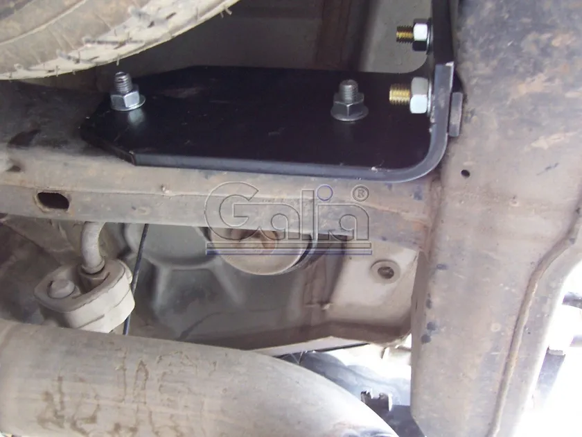 Фаркоп Galia оцинкованный для Mercedes-Benz M-Класс (ML) W163 (запаска под бампером) 1998-2005. Артикул M029A Фаркоп Galia оцинкованный для Mercedes-Benz M-Класс (ML) W163 (запаска под бампером) 1998-2005. Артикул M029A