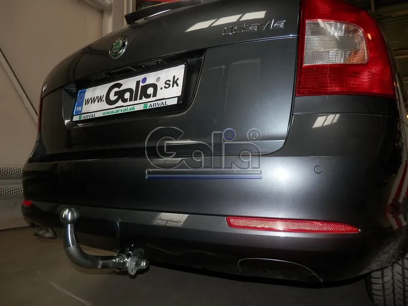Фаркоп Galia оцинкованный для Skoda Octavia A5 хэтчбек, универсал 2004-2013. Быстросъемный крюк. Артикул S086C Фаркоп Galia оцинкованный для Skoda Octavia A5 хэтчбек, универсал 2004-2013. Быстросъемный крюк. Артикул S086C