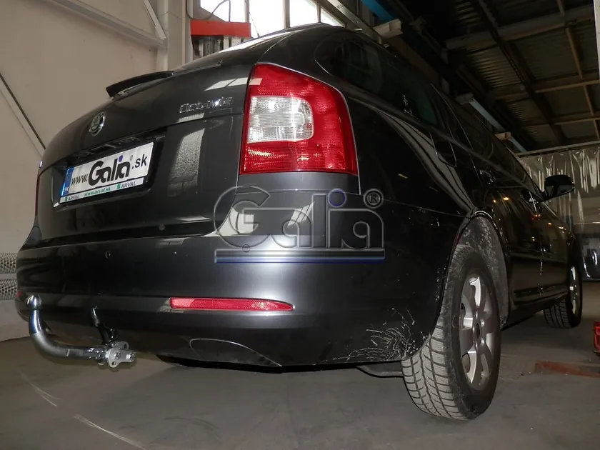 Фаркоп Galia оцинкованный для Skoda Octavia A5 хэтчбек, универсал 2004-2013. Быстросъемный крюк. Артикул S086C Фаркоп Galia оцинкованный для Skoda Octavia A5 хэтчбек, универсал 2004-2013. Быстросъемный крюк. Артикул S086C