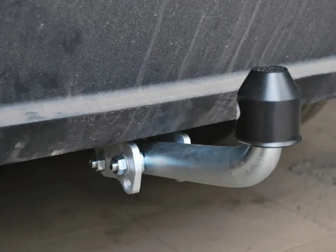 Фаркоп Galia оцинкованный для Toyota Land Cruiser 200 2007-2021. Артикул T071A