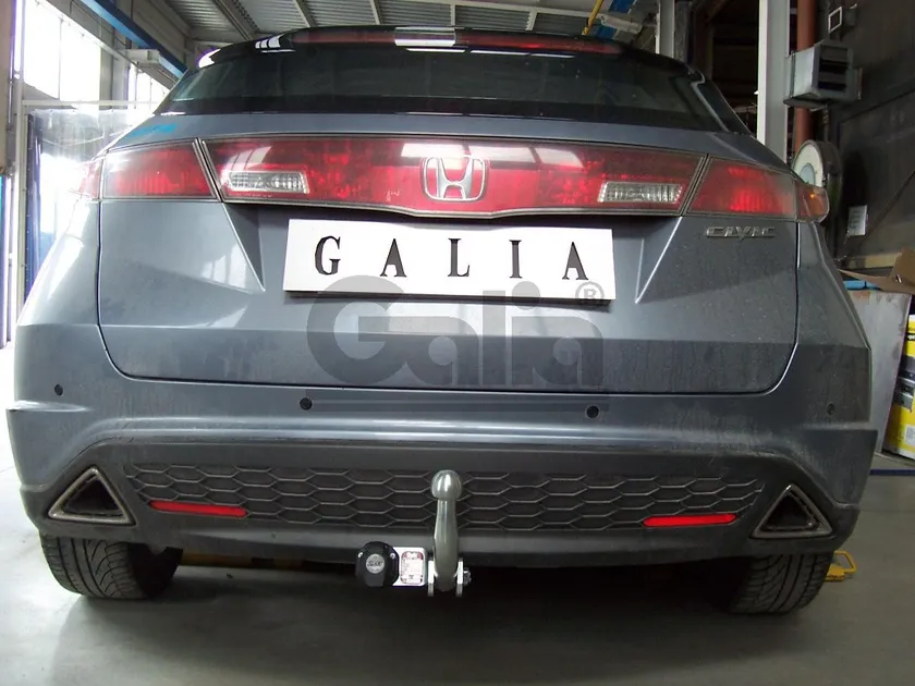Фаркоп Galia оцинкованный для Honda Civic VIII хэтчбек 2006-2012. Быстросъемный крюк. Артикул H082C Фаркоп Galia оцинкованный для Honda Civic VIII хэтчбек 2006-2012. Быстросъемный крюк. Артикул H082C