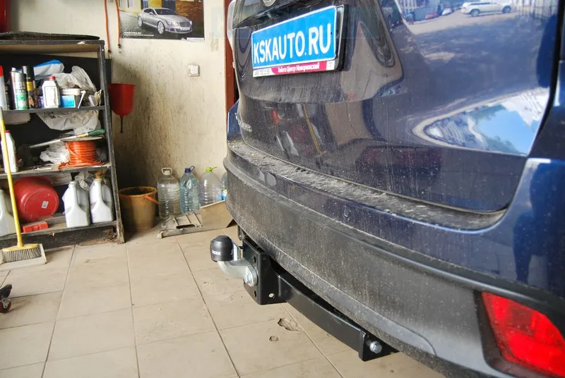 Фаркоп Лидер-Плюс для Toyota Highlander III 2014-2020. Фланцевое крепление. Артикул T120-F Фаркоп Лидер-Плюс для Toyota Highlander III 2014-2020. Фланцевое крепление. Артикул T120-F