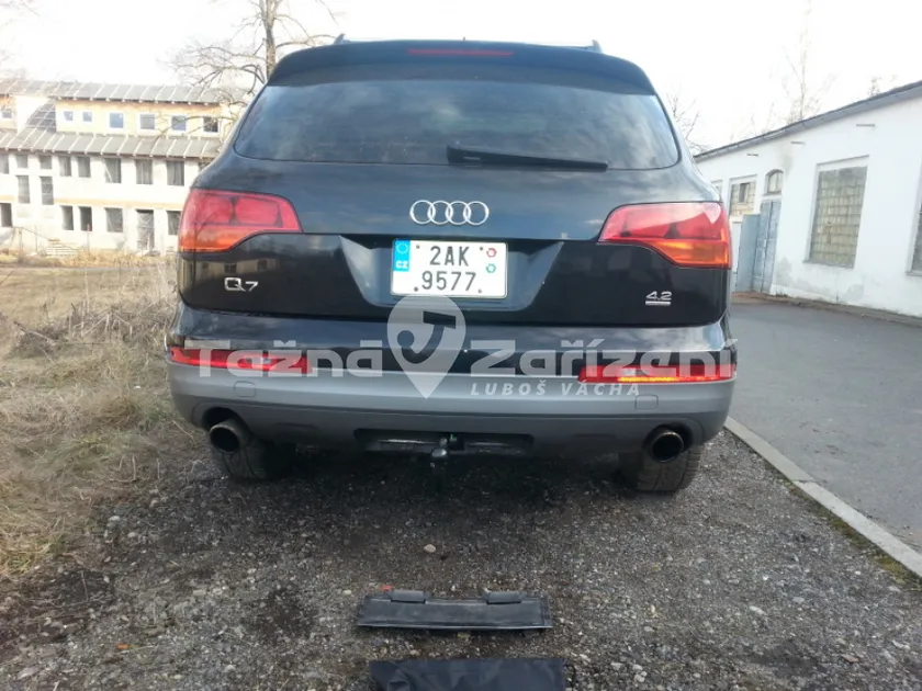 Фаркоп Steinhof для Audi Q7 I 2006-2014 (вкл. S-line, кроме панорамной крыши). Быстросъемный крюк. Артикул A-093 Фаркоп Steinhof для Audi Q7 I 2006-2014 (вкл. S-line, кроме панорамной крыши). Быстросъемный крюк. Артикул A-093
