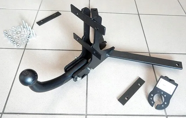 Фаркоп Steinhof для Saab 9-3 универсал 2005-2011. Артикул S-016