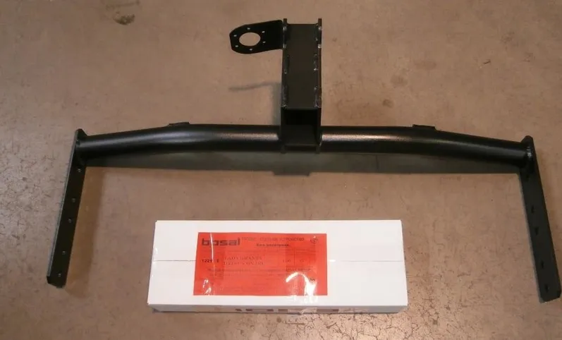 Фаркоп Bosal для Datsun on-Do 2014-2020. Артикул 1229-E Фаркоп Bosal для Datsun on-Do 2014-2020. Артикул 1229-E