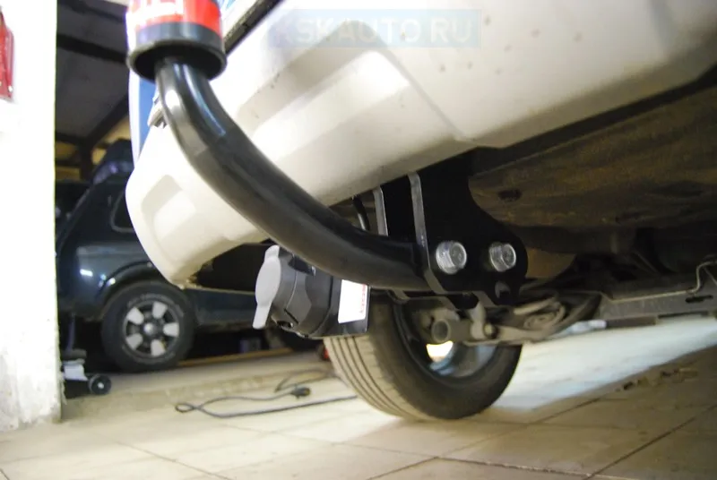 Фаркоп Oris (ранее Bosal) для Renault Sandero Stepway II хэтчбек 2014-2025. Артикул 1433-AN