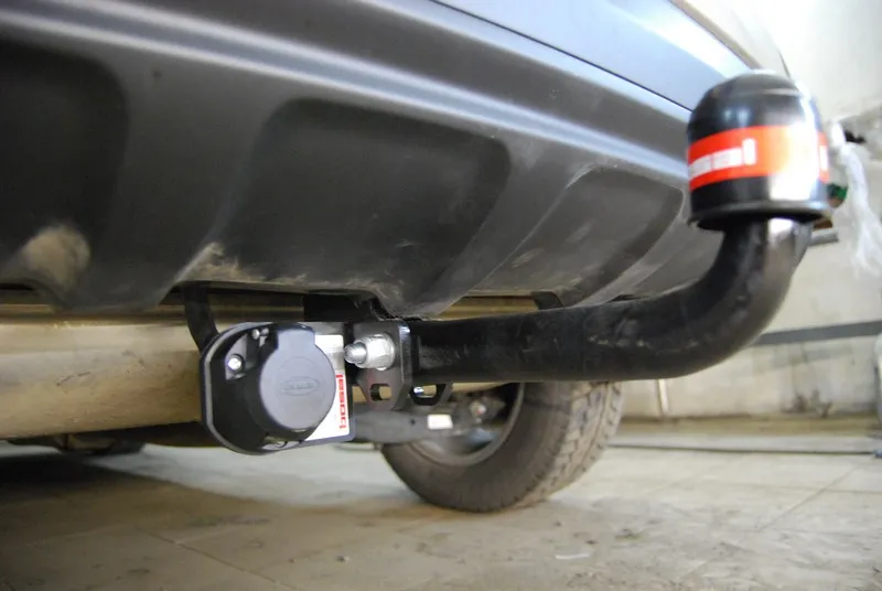 Фаркоп Oris (ранее Bosal) для Kia Sportage IV до рестайлинга 2016-2018. Артикул 6758-A